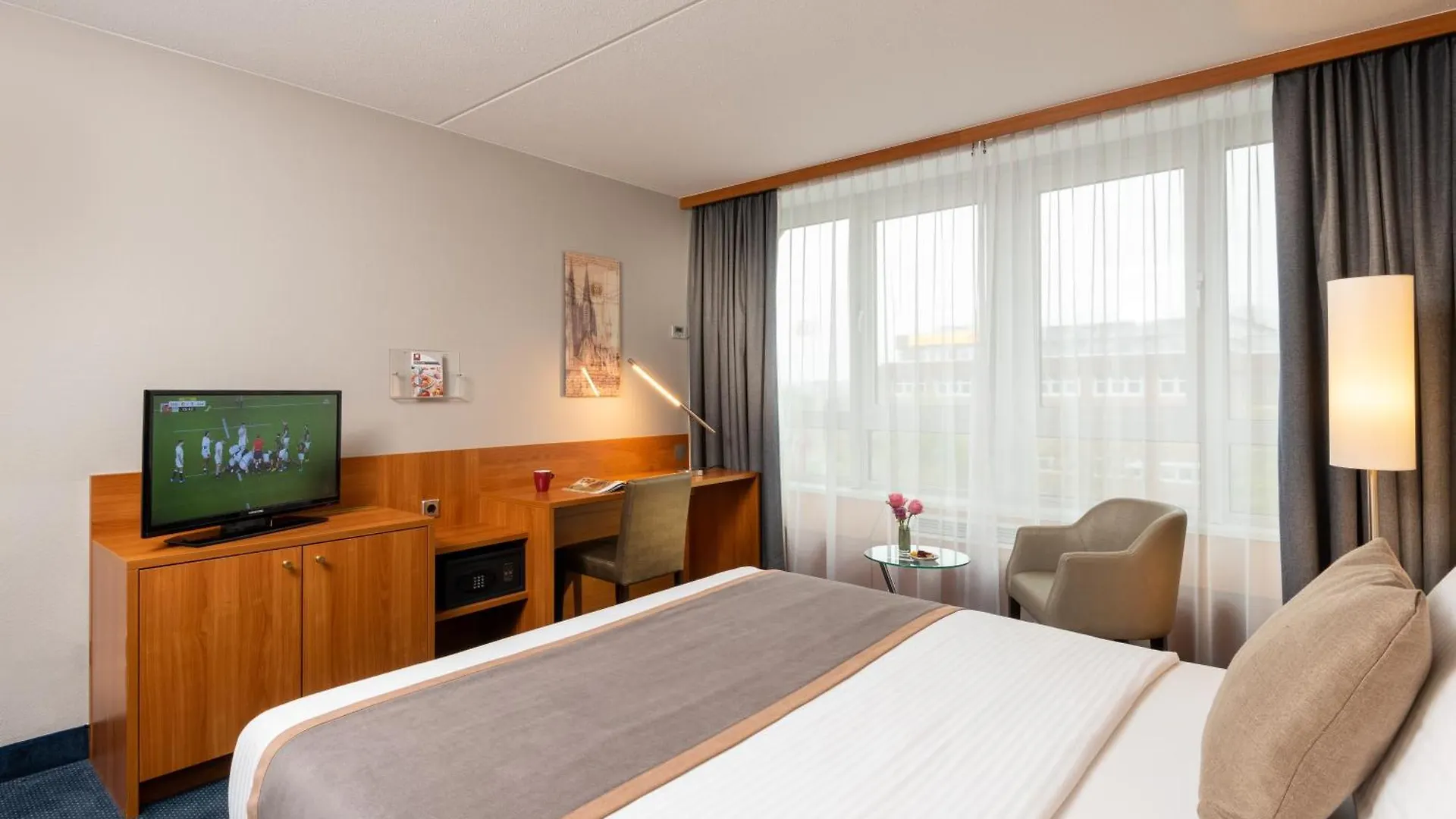 Leonardo Hotel Koeln Bonn Airport  Cologne
