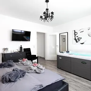 1st Floor Homestay