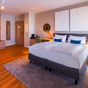 *** فندق Ramada Encore By Wyndham Messe ألمانيا