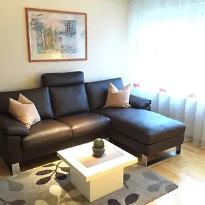 Apartment Huttenstrasse 22c 