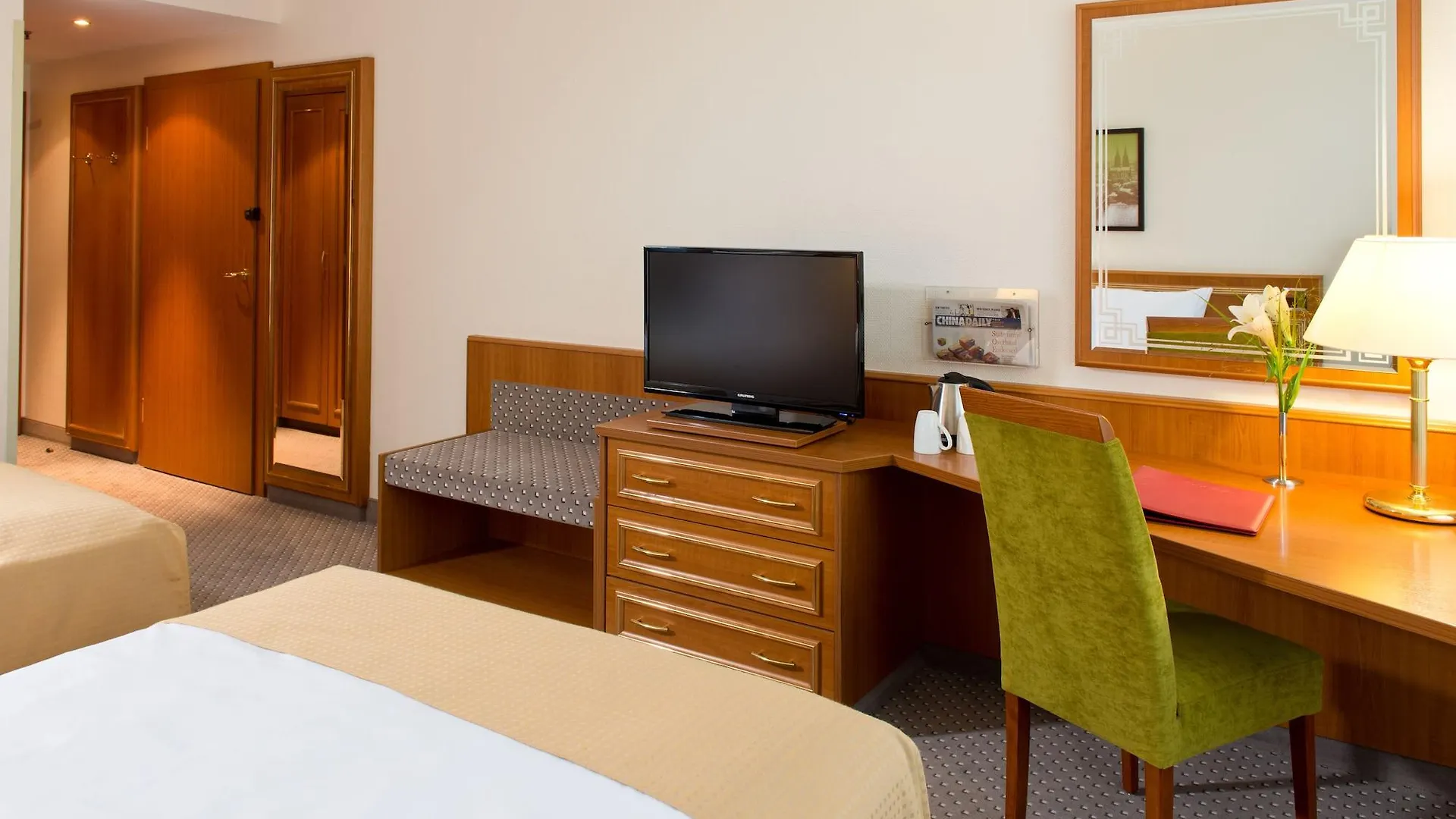 Leonardo Hotel Koeln Bonn Airport  Cologne