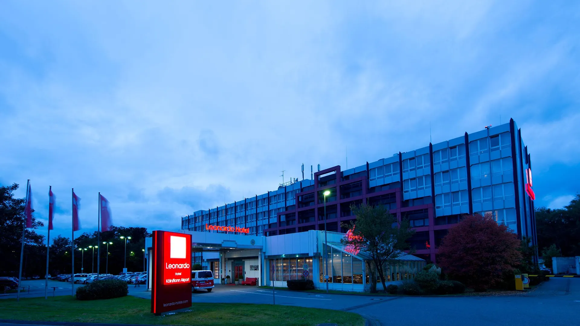 Leonardo Hotel Koeln Bonn Airport  Cologne